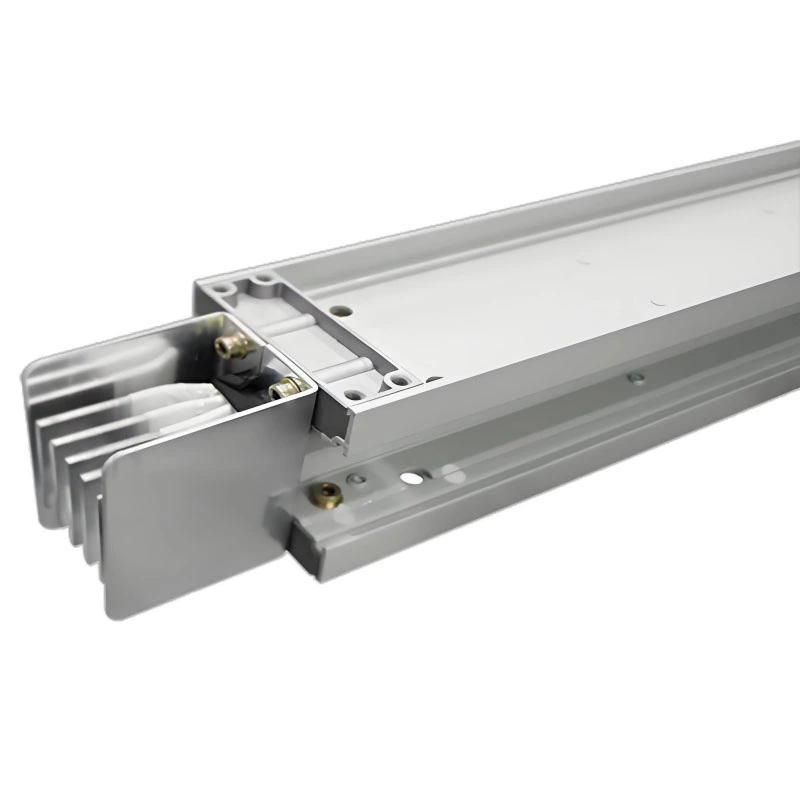 Busway sandwich pour la distribution d'énergie