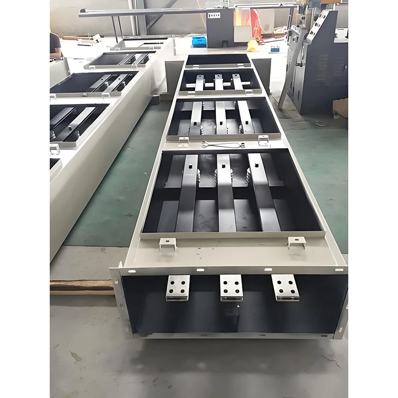 Conduit de bus haute tension sous enveloppe en acier